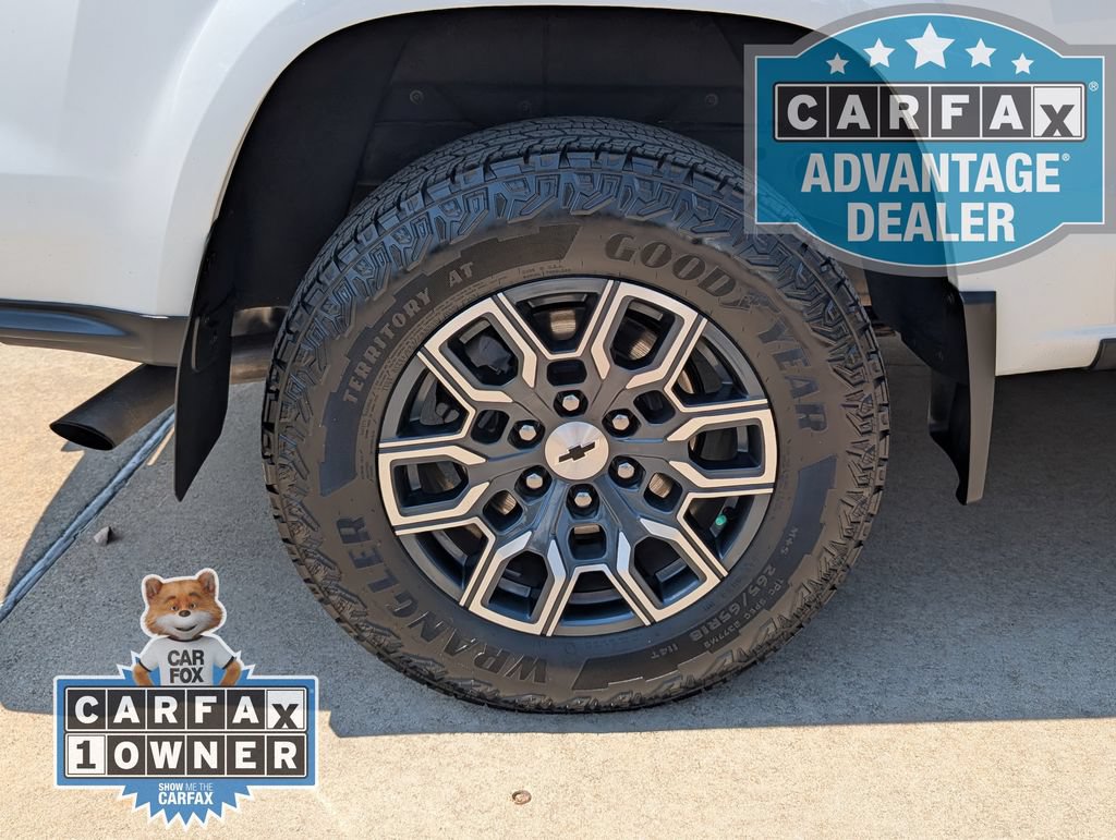 Used 2024 Chevrolet Colorado Z71 w/ Z71 Convenience Package 2 AWD/4WD image 4