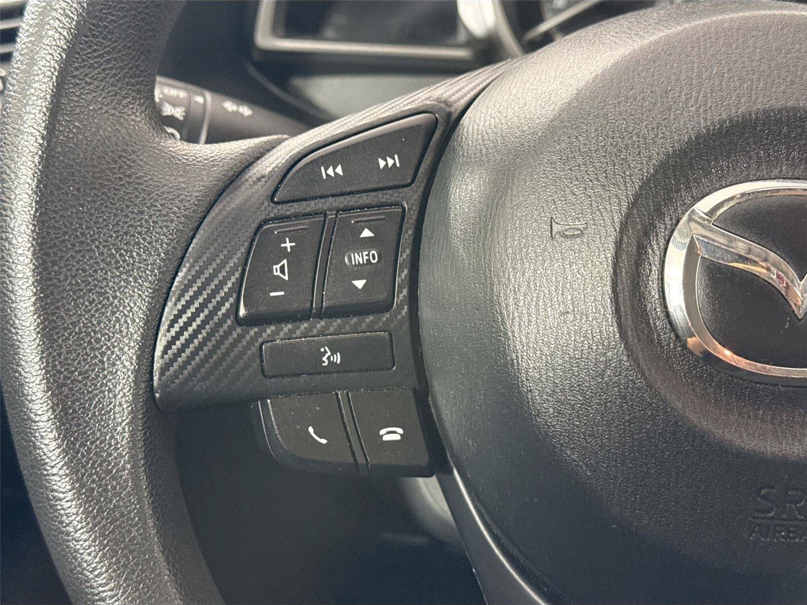 Used 2015 MAZDA MAZDA3 i Sport FWD image 16