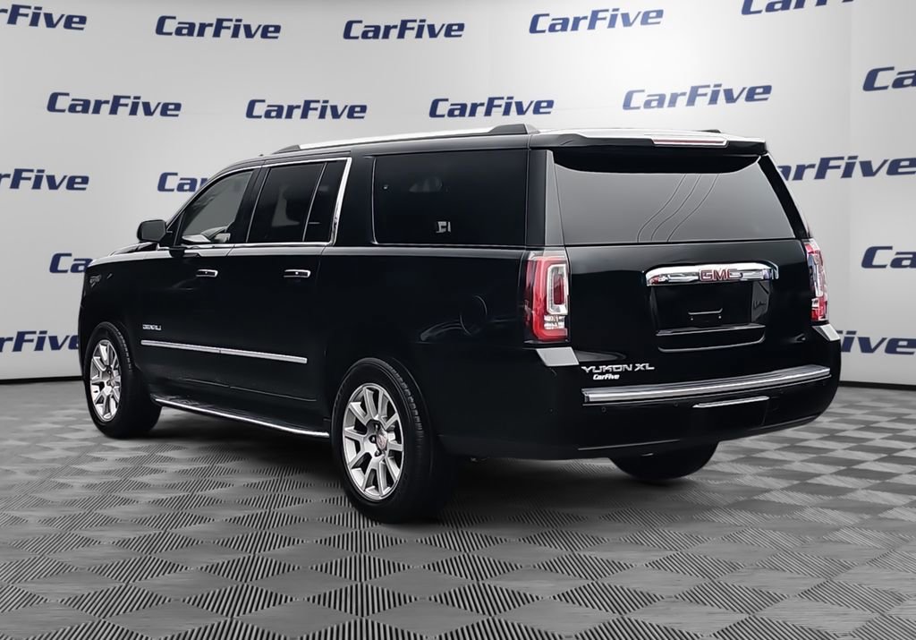 Used 2019 GMC Yukon XL Denali image 3