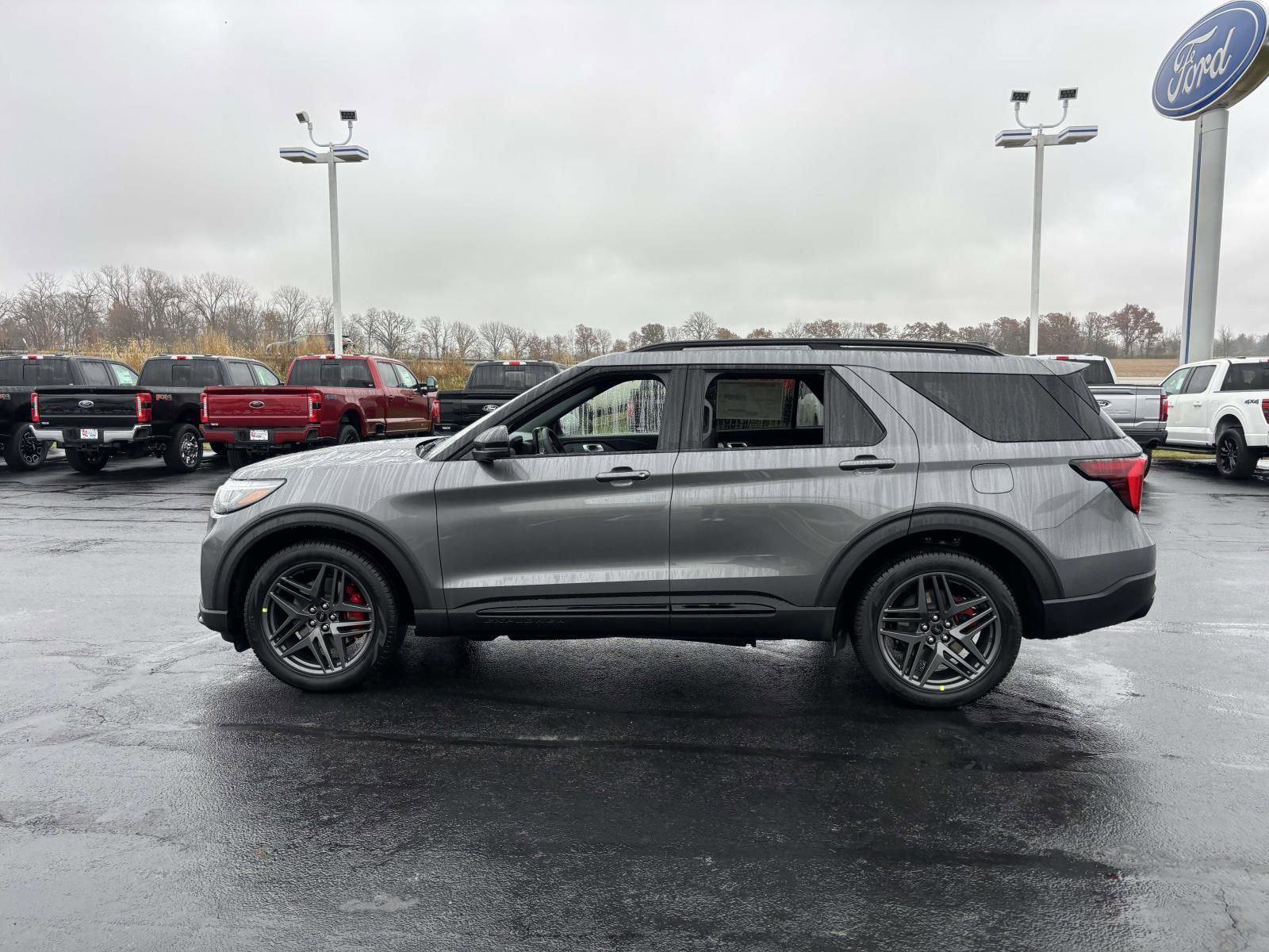 New 2026 Ford Explorer ST w/ Sun And Sound Package AWD/4WD image 4