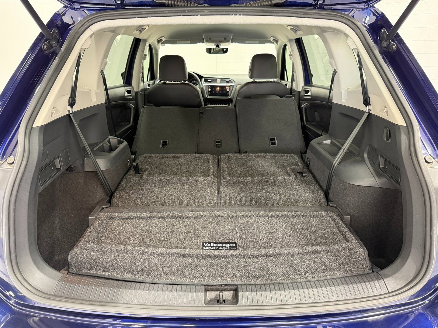 Used 2021 Volkswagen Tiguan SE image 52