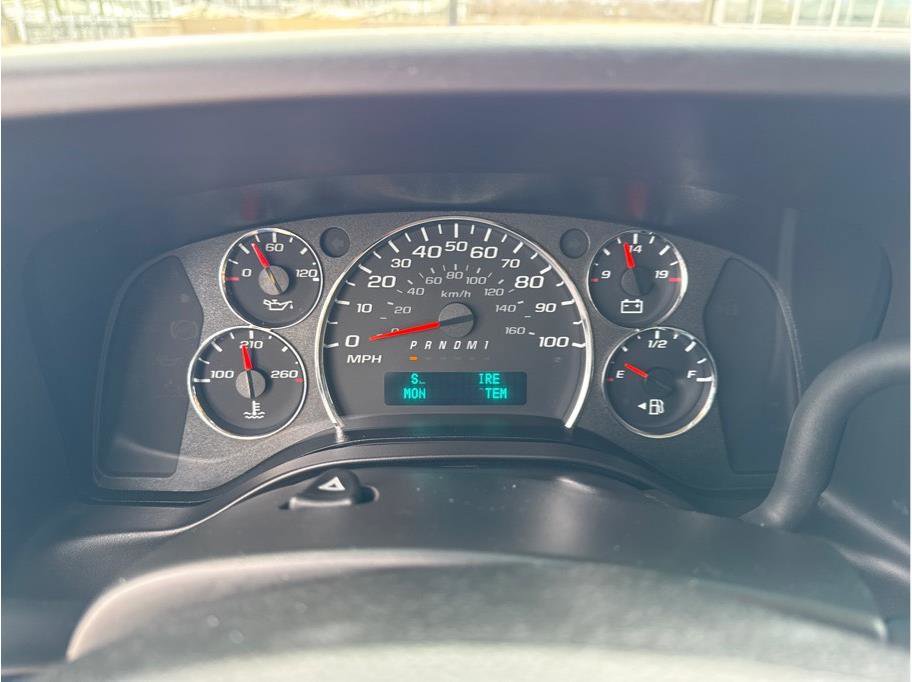 Used 2021 Chevrolet Express 2500 image 15