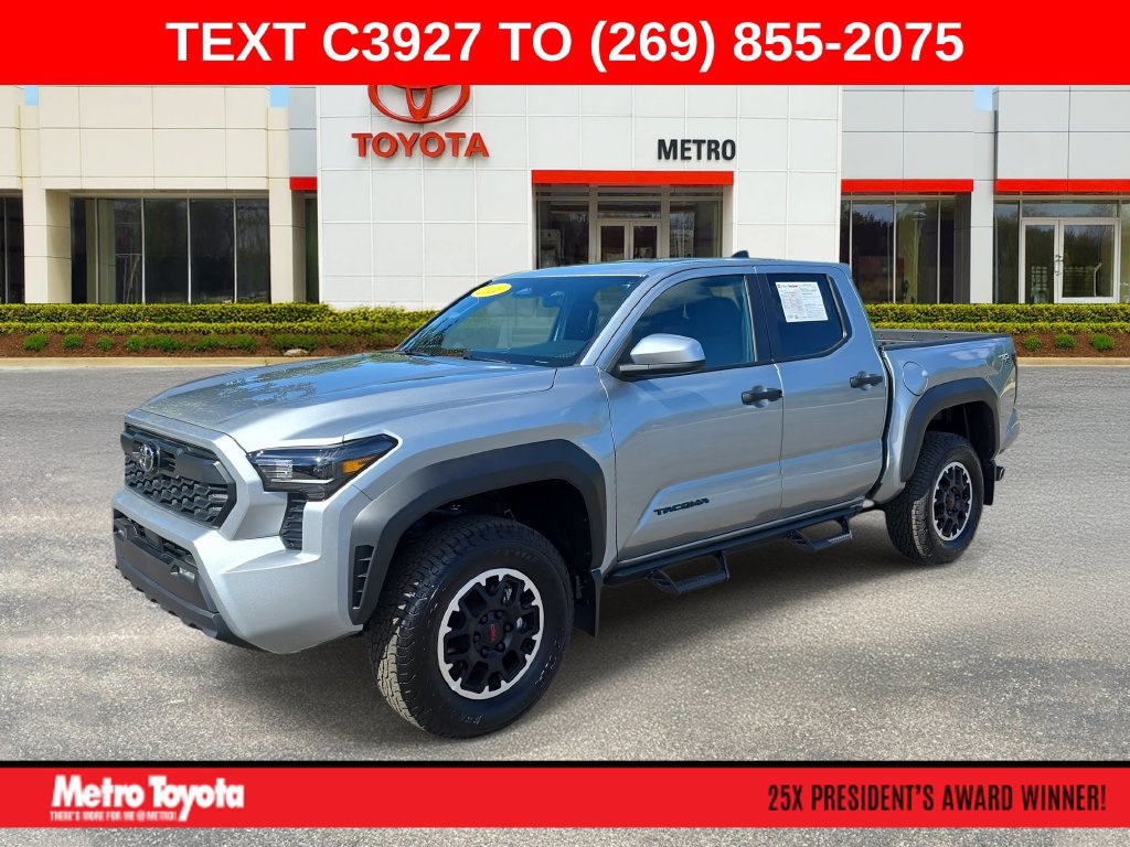 Used 2026 Toyota Tacoma TRD Off-Road AWD/4WD image 1