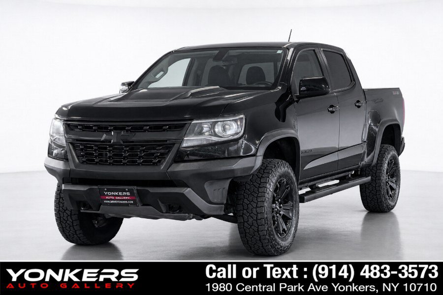 Used 2019 Chevrolet Colorado ZR2 w/ ZR2 Midnight Special Edition AWD/4WD image 2