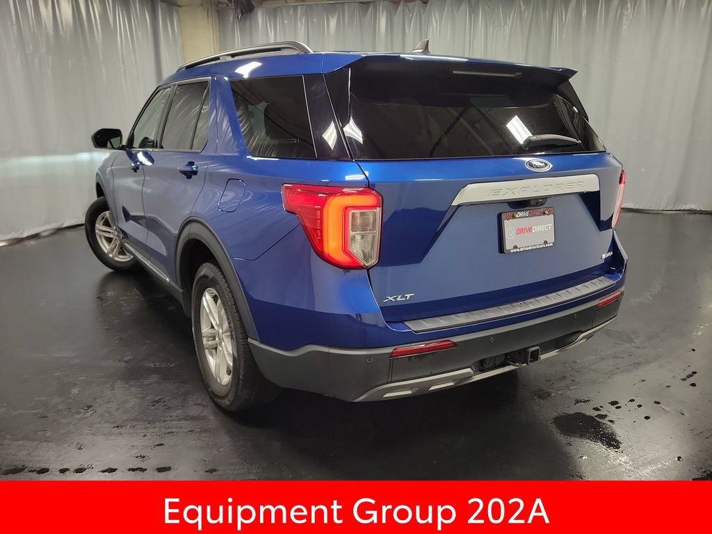 Used 2023 Ford Explorer XLT w/ Equipment Group 202A AWD/4WD image 6