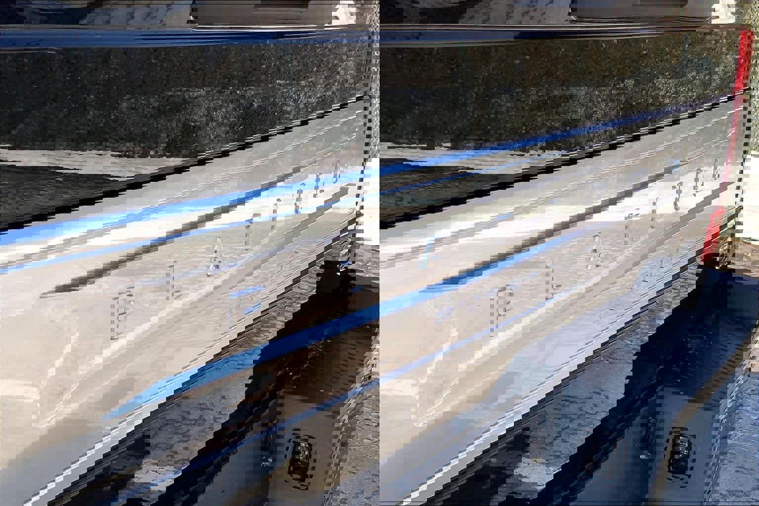 Used 2022 Ford F250 Platinum w/ FX4 Off-Road Package image 33