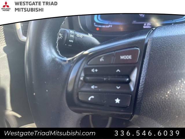 Used 2023 Hyundai Venue SEL FWD image 14