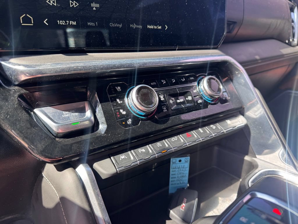 Used 2024 GMC Sierra 1500 Denali Ultimate AWD/4WD image 17