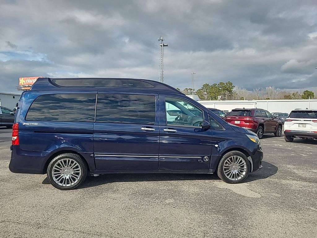 Used 2016 Mercedes-Benz Metris Passenger image 8