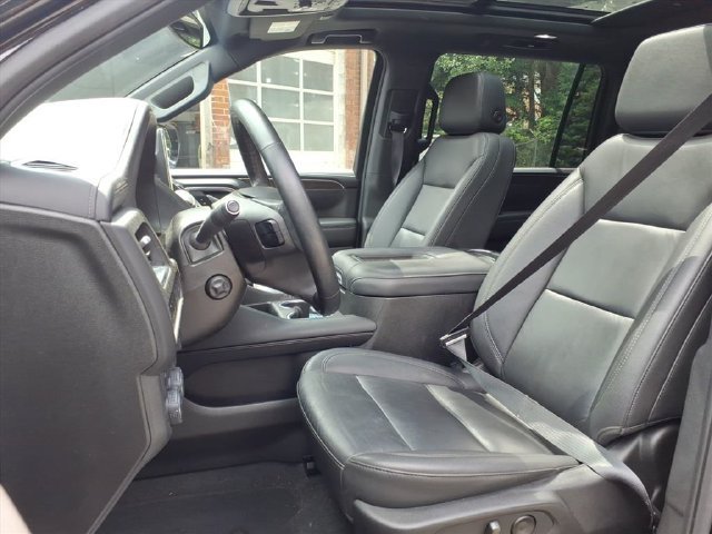 Used 2024 Chevrolet Suburban Z71 w/ Off-Road Capability Package AWD/4WD image 17