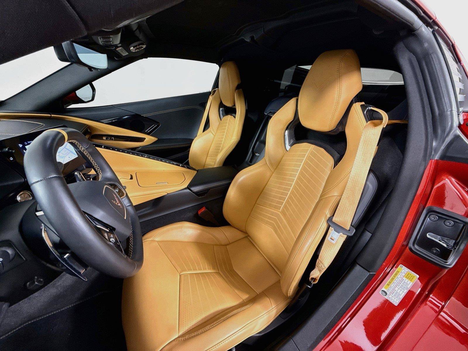 Used 2024 Chevrolet Corvette Stingray Preferred Cpe w/ Stealth Interior Trim Package RWD image 9
