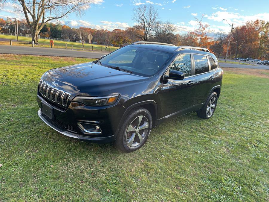 Used 2019 Jeep Cherokee Limited w/ Luxury Group image 9