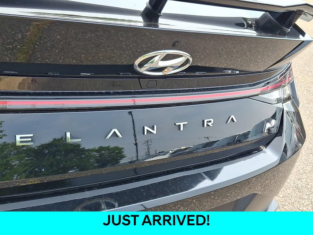 Used 2022 Hyundai Elantra N FWD image 29