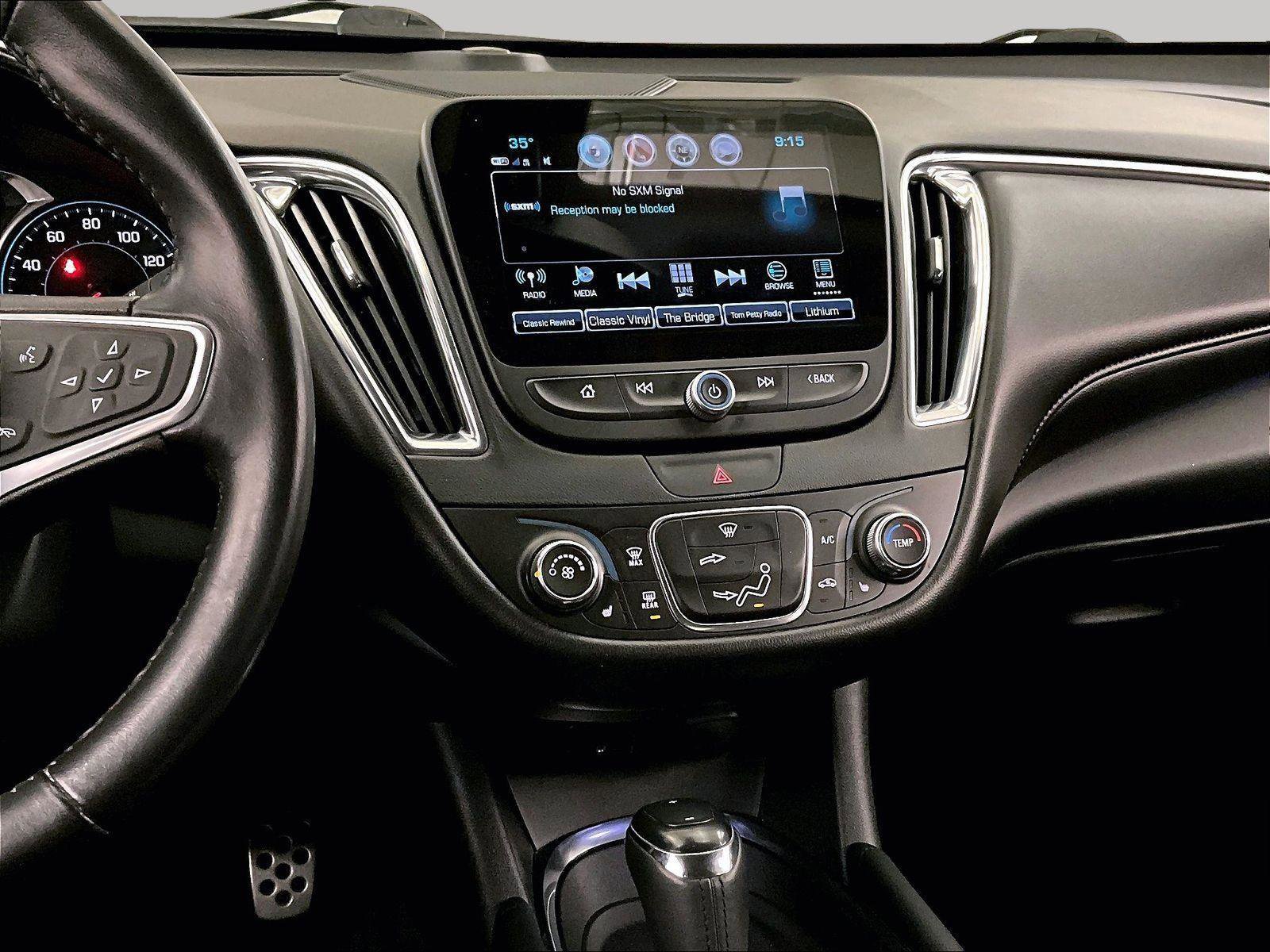 Used 2017 Chevrolet Malibu LT w/ Leather Package image 6