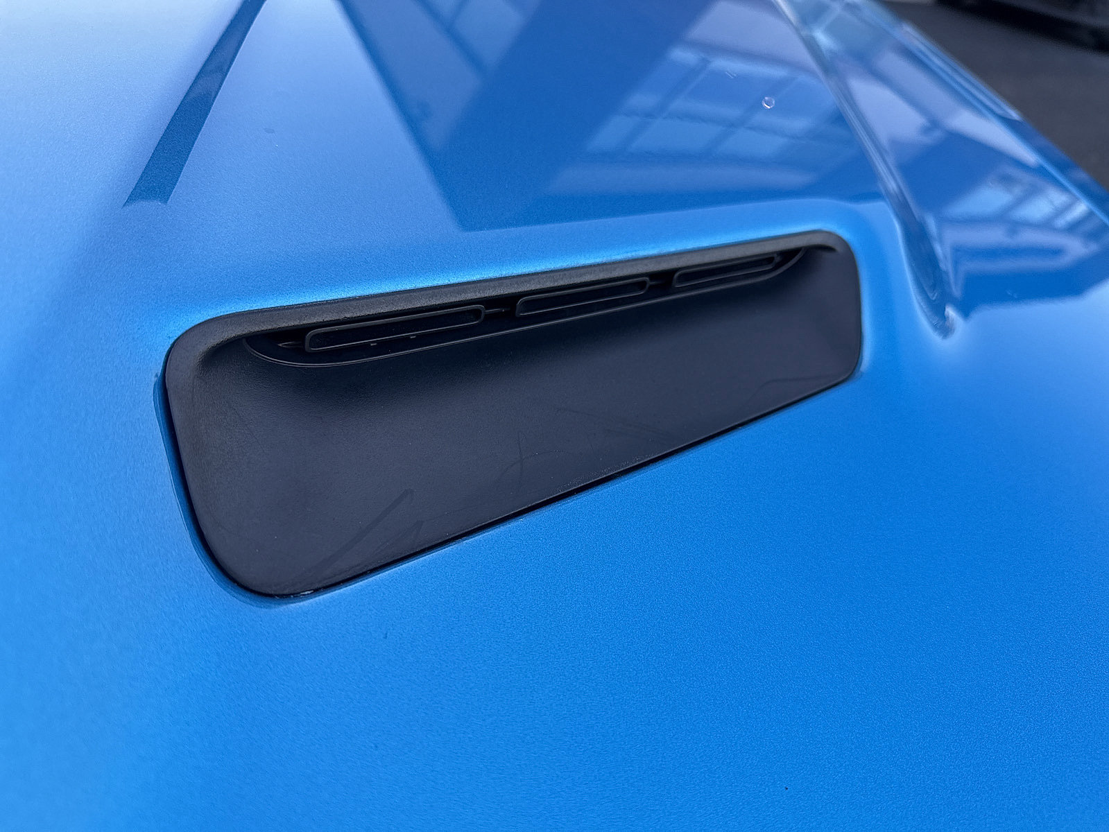 Used 2018 Dodge Challenger SXT w/ Blacktop Package RWD image 15