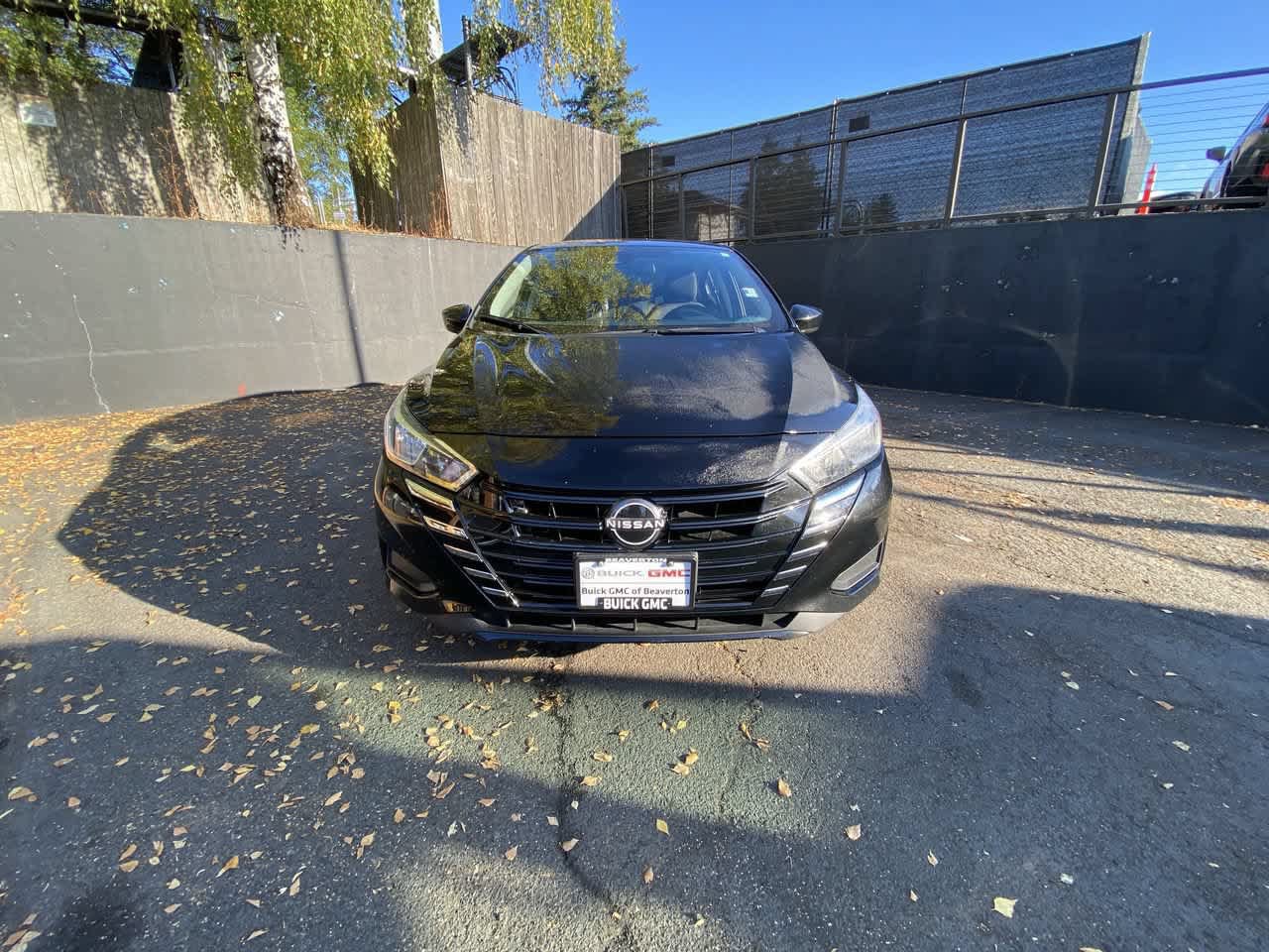 Used 2024 Nissan Versa SV FWD image 9
