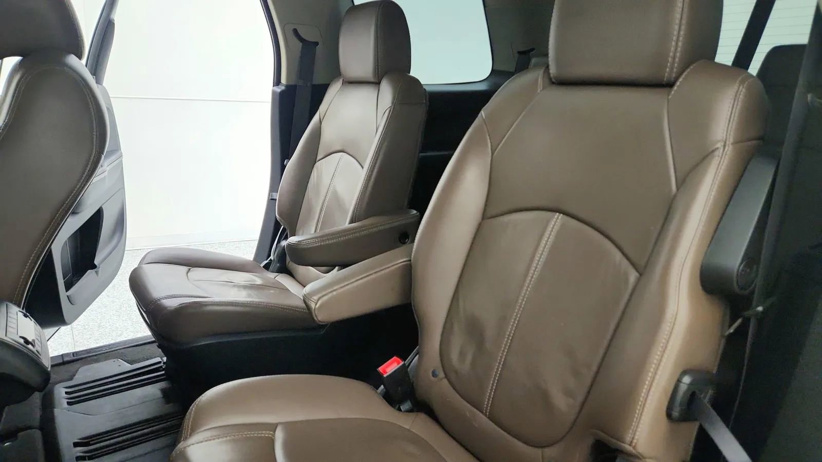 Used 2016 GMC Acadia SLT image 35