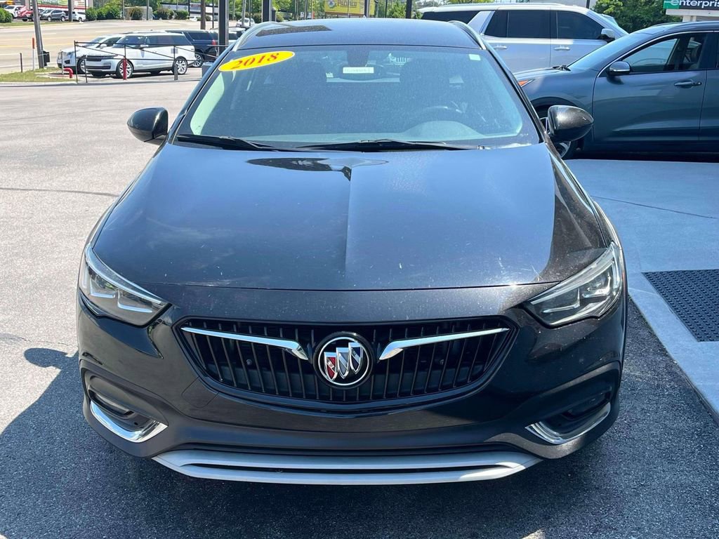 Used 2018 Buick Regal Preferred w/ Sights and Sounds Package AWD/4WD image 8