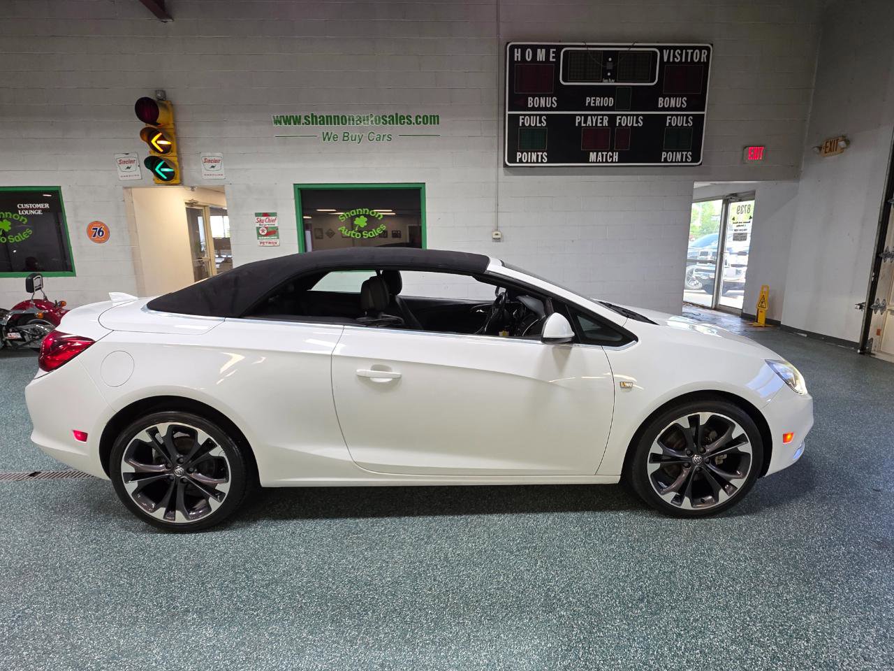Used 2019 Buick Cascada Premium FWD image 5