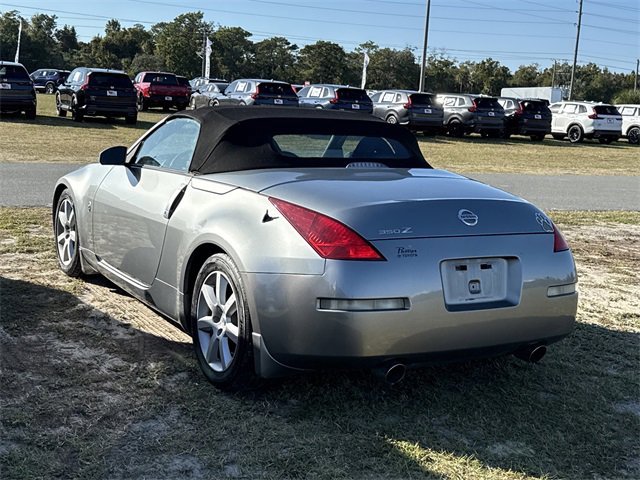 Used 2005 Nissan 350Z Touring image 4