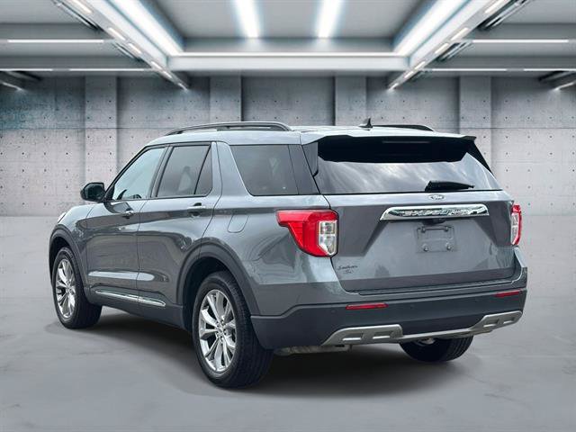 Used 2023 Ford Explorer XLT w/ Equipment Group 202A AWD/4WD image 6