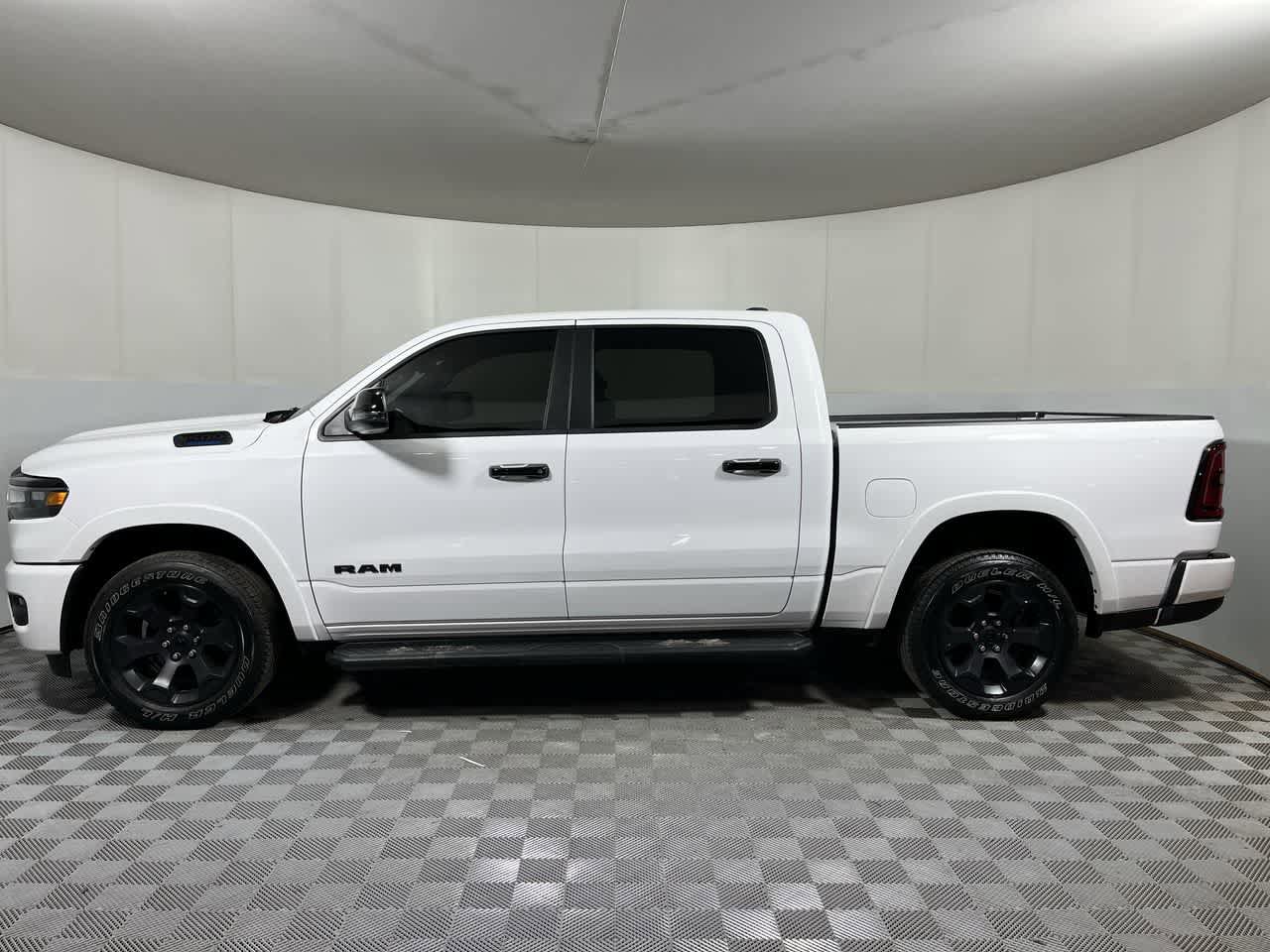 Used 2025 RAM 1500 Big Horn AWD/4WD image 5