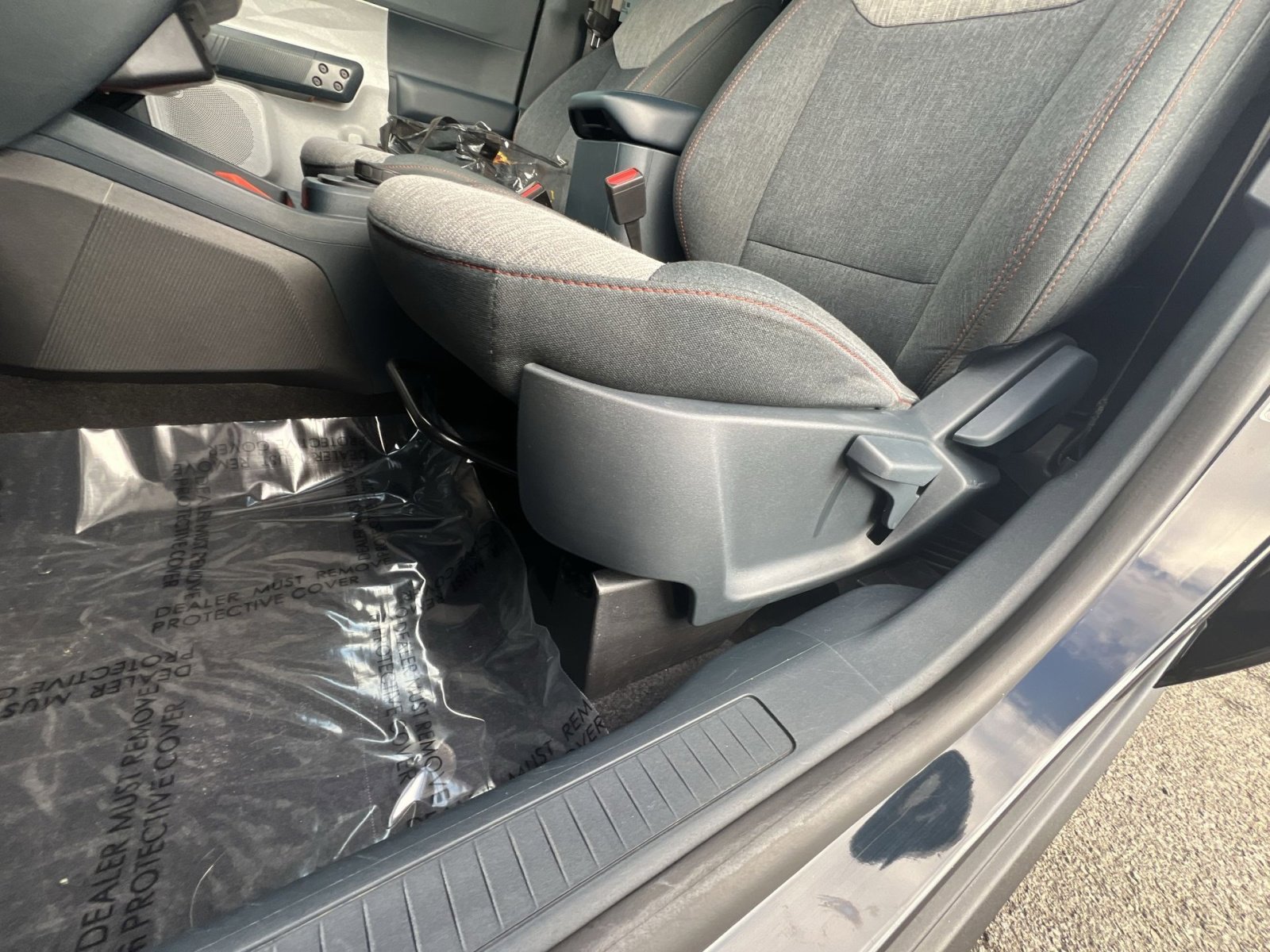 Certified 2022 Ford Maverick XLT w/ Equipment Group 300A Standard image 14