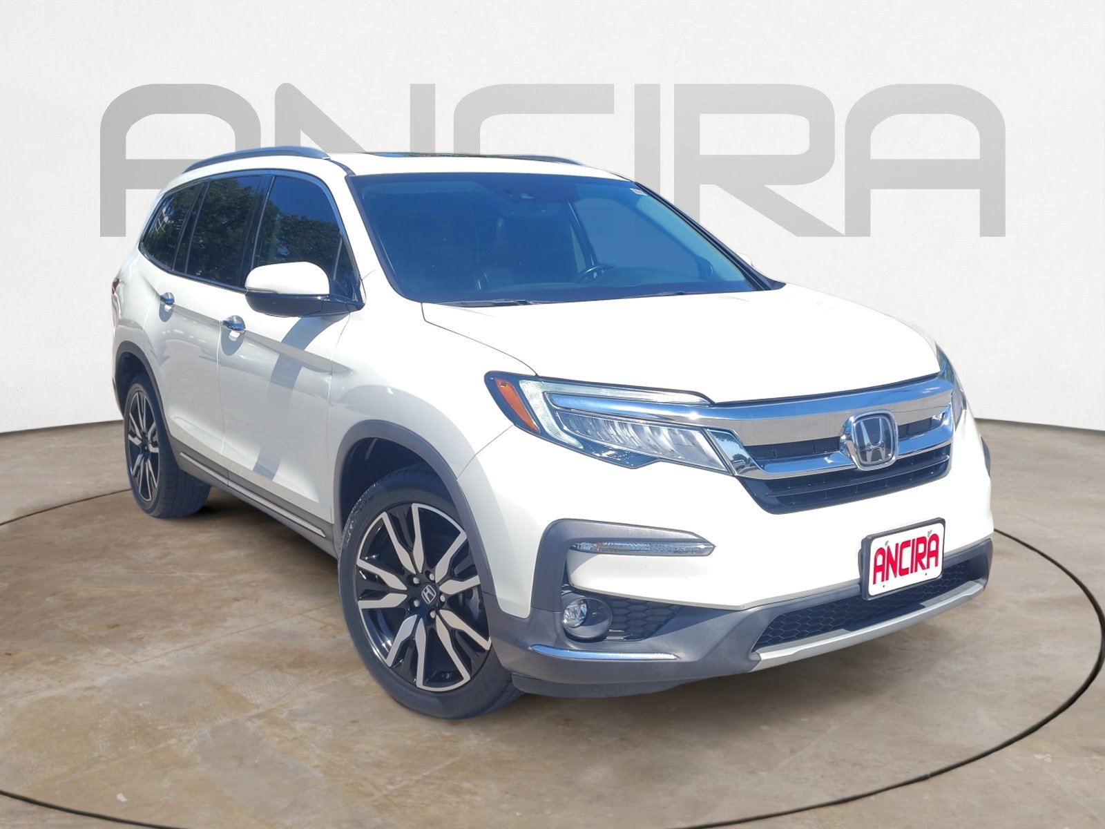 Used 2019 Honda Pilot Elite image 4