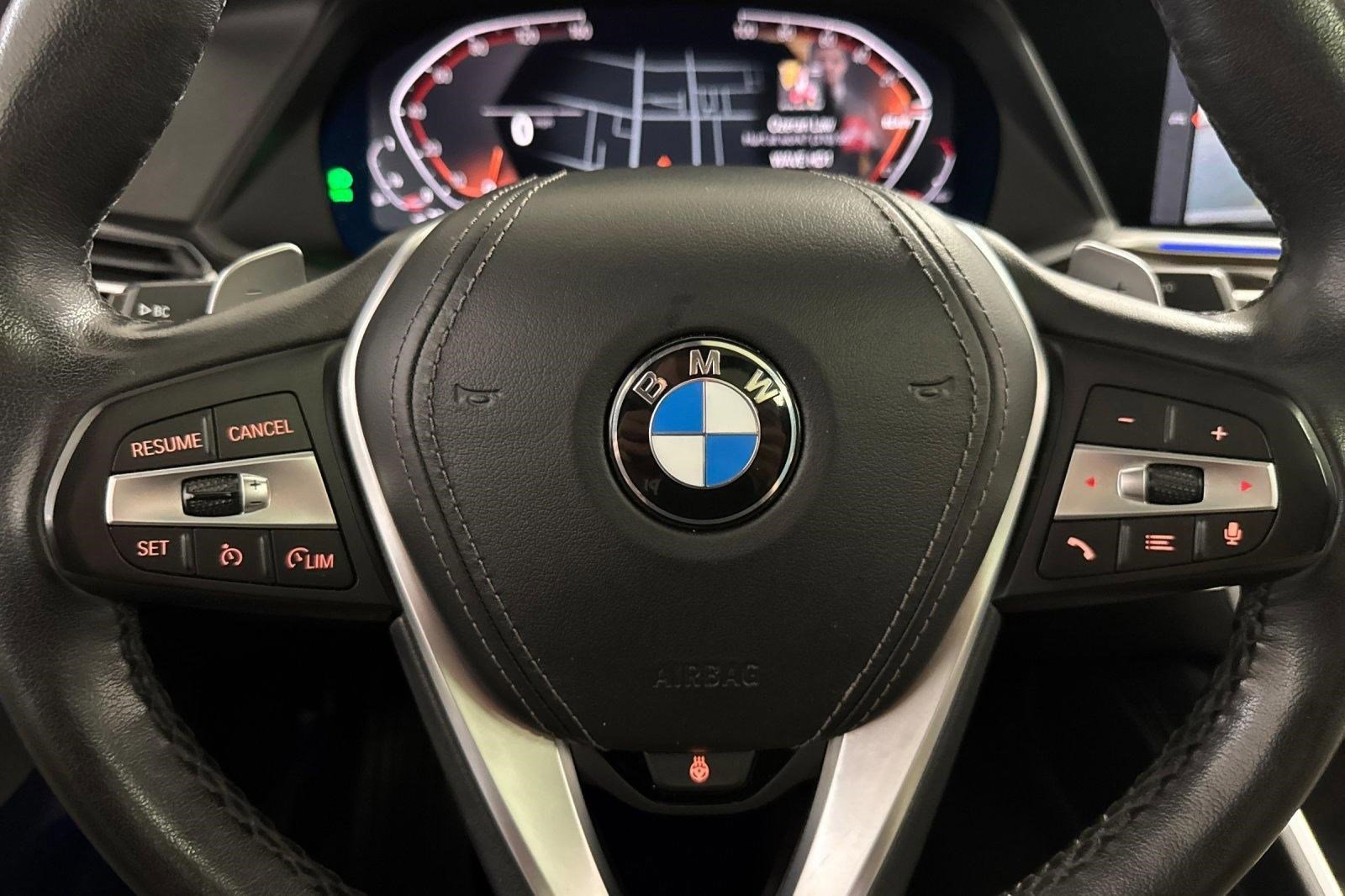 Used 2021 BMW X6 sDrive40i w/ Executive Package RWD image 18