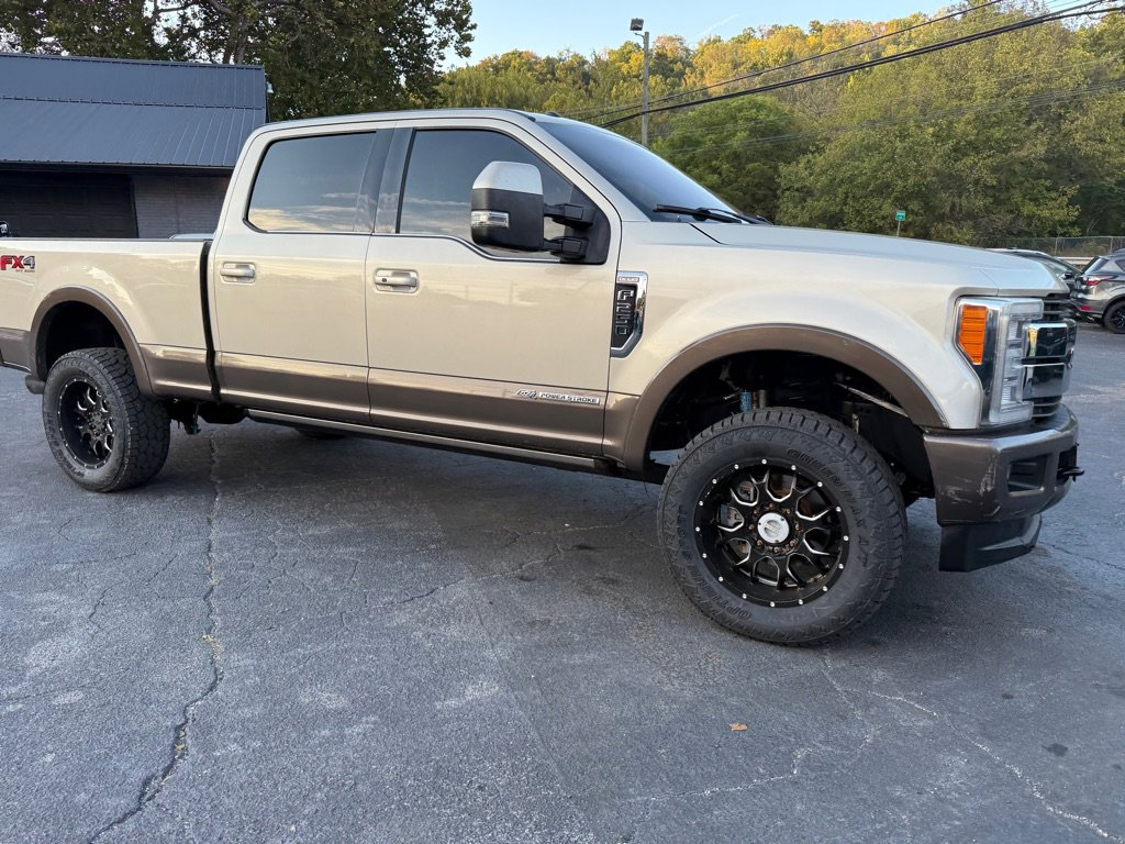 Used 2017 Ford F250 King Ranch w/ King Ranch Ultimate Package image 19