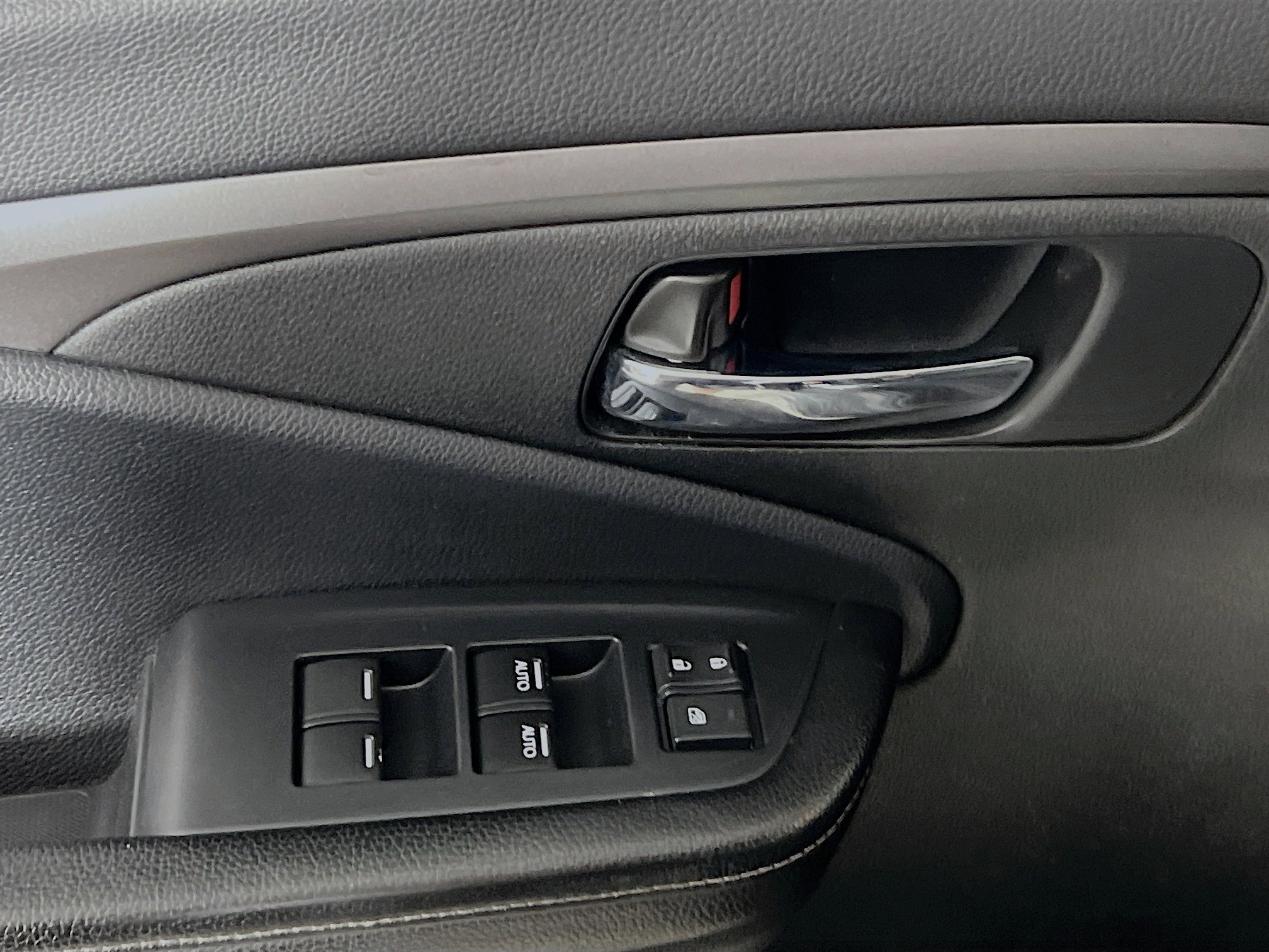 Used 2017 Honda Ridgeline RTL image 16