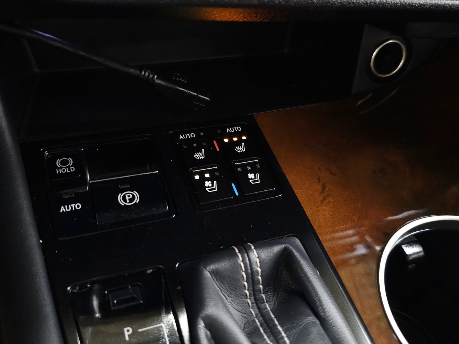 Used 2019 Lexus RX 350 AWD w/ Navigation Package image 33
