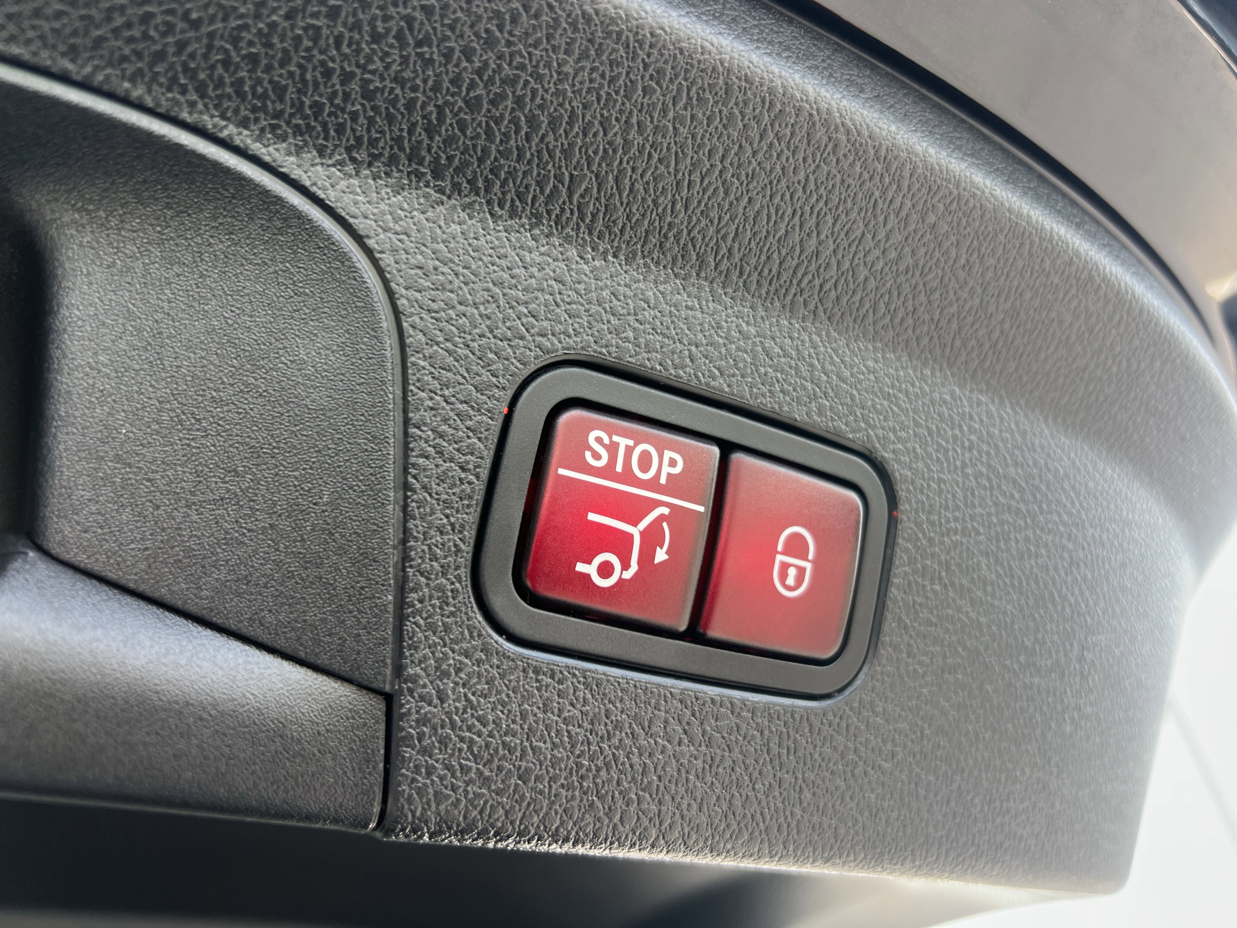 Used 2022 Mercedes-Benz GLE 63 AMG S image 36