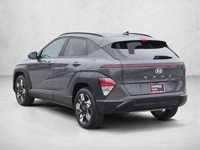 Used 2025 Hyundai Kona SEL FWD image 8