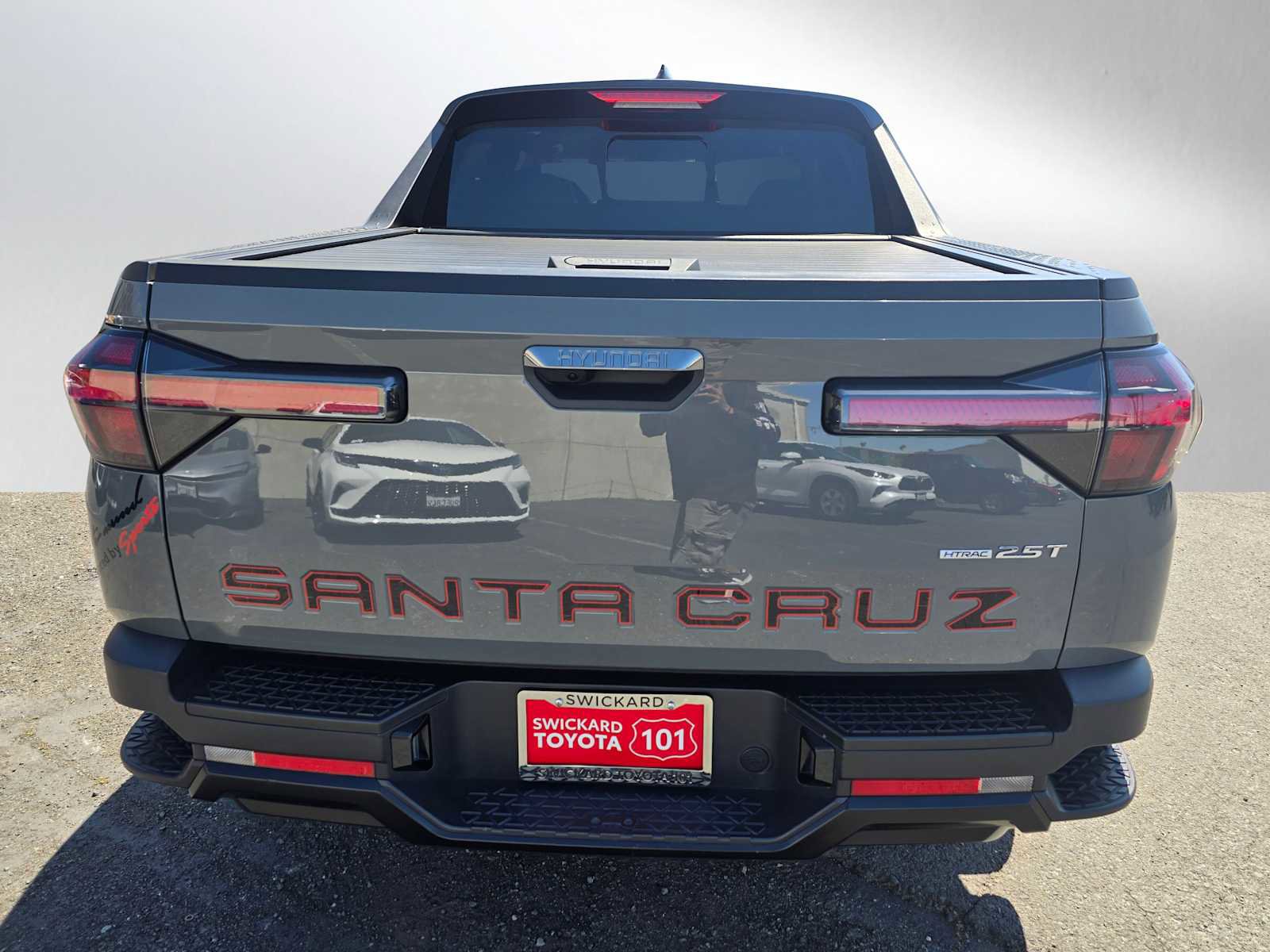 Used 2024 Hyundai Santa Cruz Night image 4