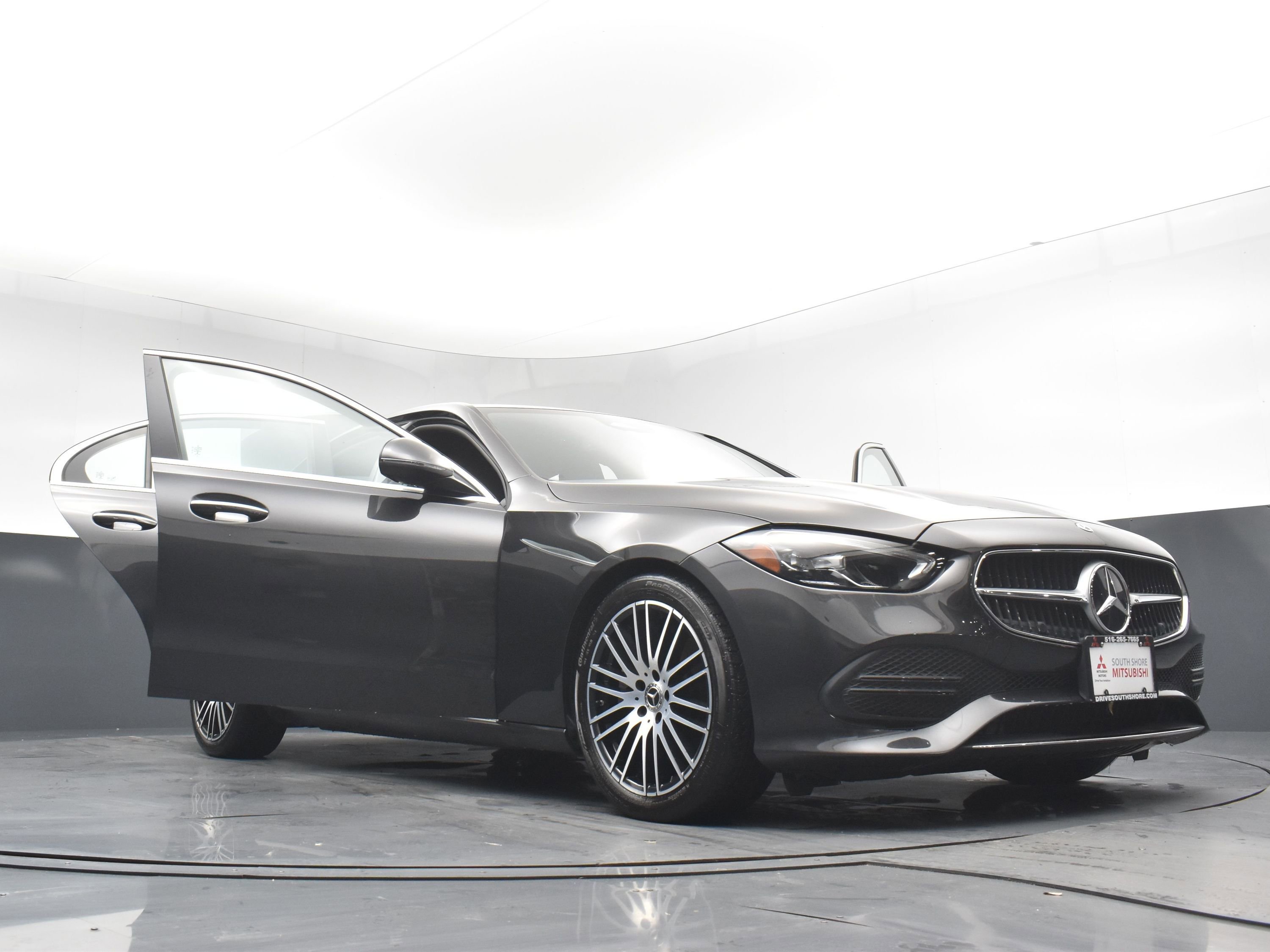 Used 2022 Mercedes-Benz C 300 4MATIC Sedan image 33