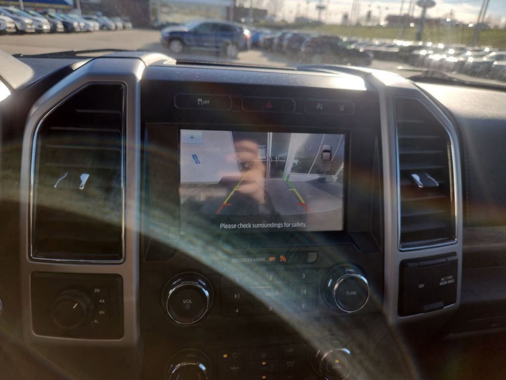 Certified 2020 Ford F150 Lariat image 18