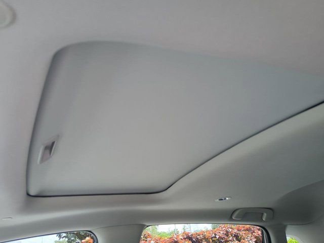 New 2026 Honda HR-V EX-L image 18