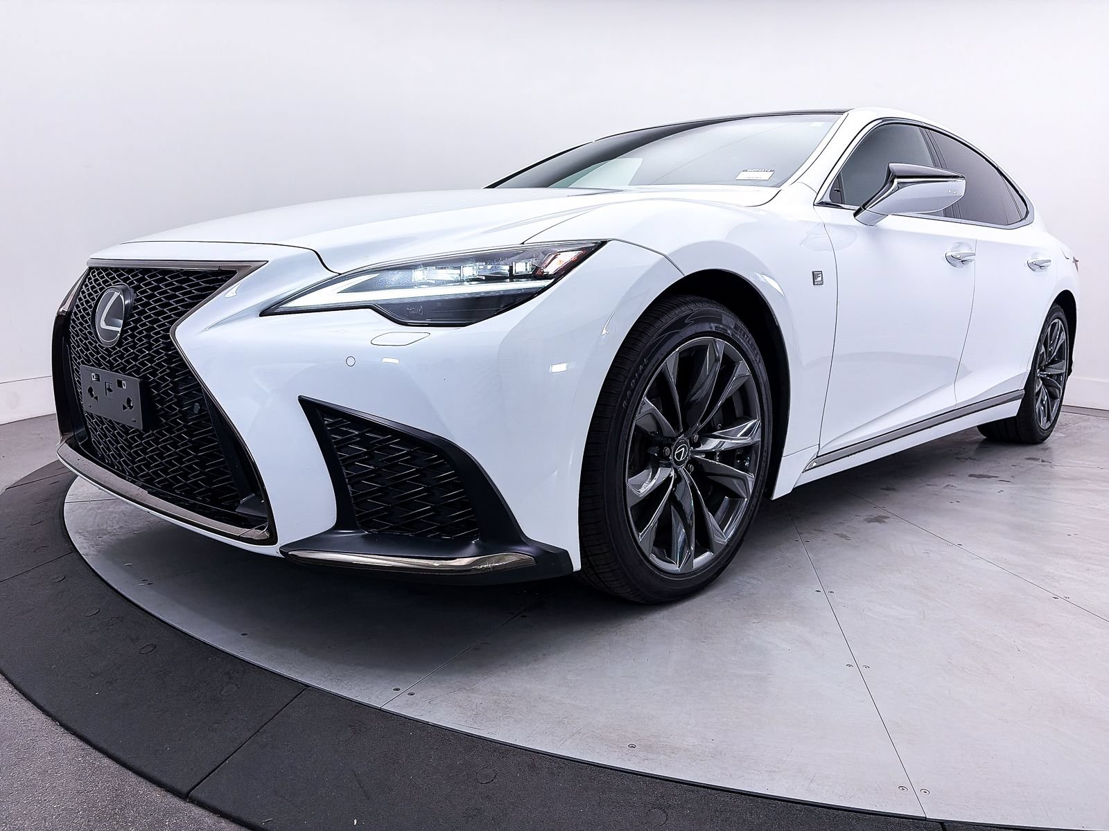 Used 2023 Lexus LS 500 F Sport w/ Cold Weather Package (CK) RWD image 14