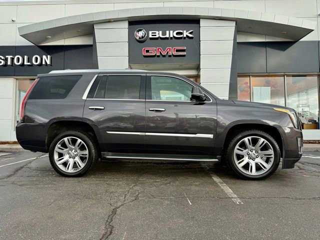 Used 2016 Cadillac Escalade Luxury