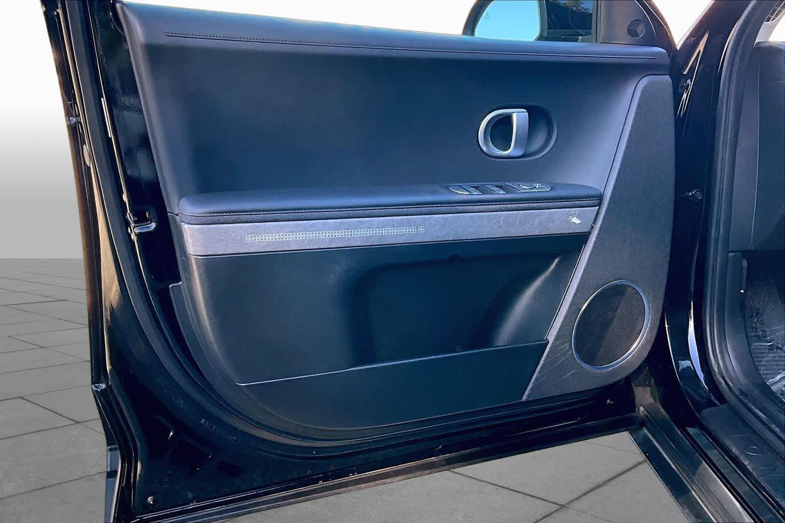 Used 2023 Hyundai Ioniq 5 SEL w/ Cargo Package AWD/4WD image 21