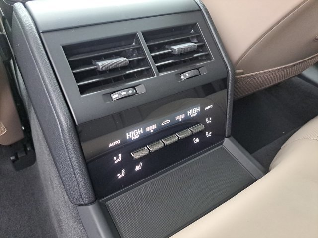 Certified 2025 Porsche Panamera 4 image 18