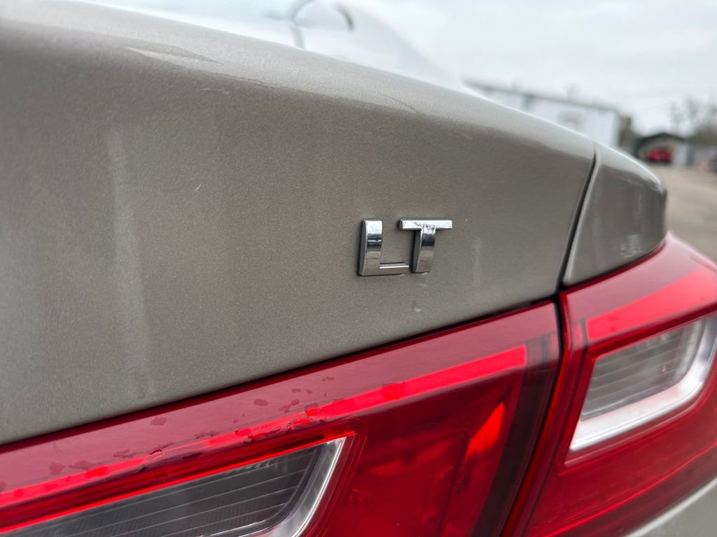 Used 2024 Chevrolet Malibu LT image 38