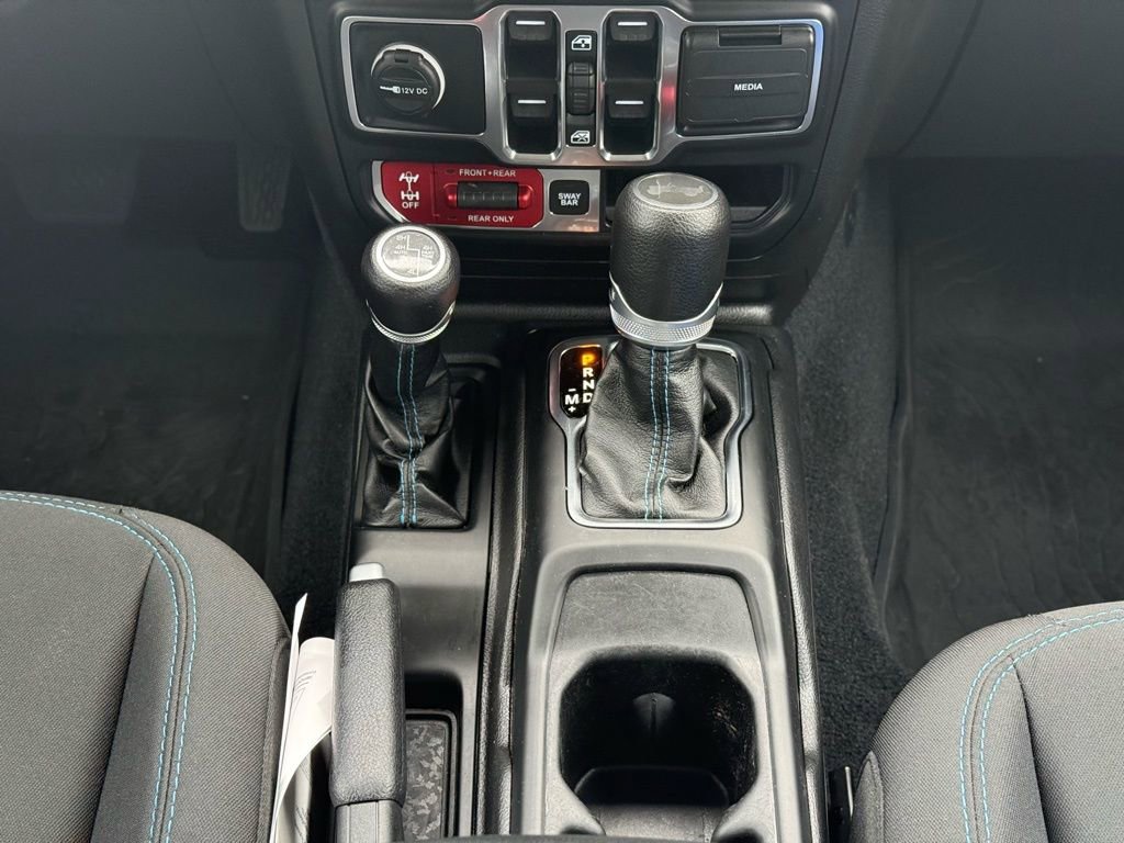 Used 2022 Jeep Wrangler Unlimited Rubicon 4xe w/ Steel Bumper Group image 27