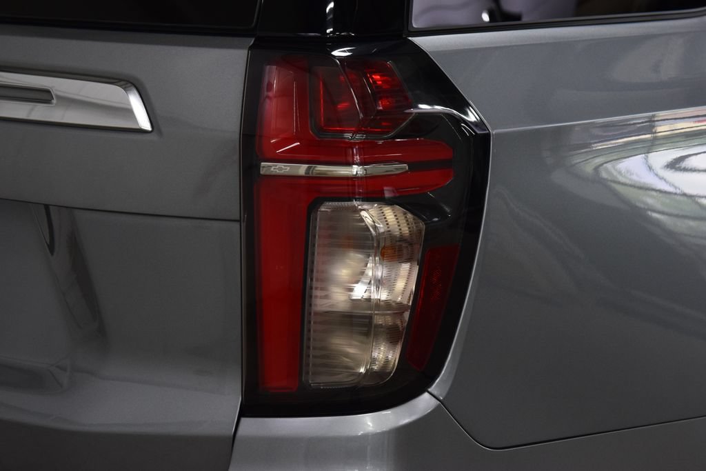 Used 2023 Chevrolet Tahoe High Country AWD/4WD image 19