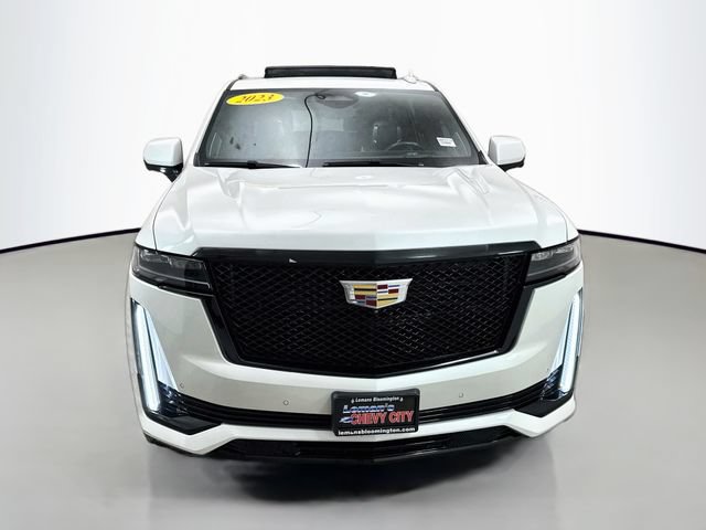 Used 2023 Cadillac Escalade ESV Sport w/ Touring Package AWD/4WD image 2