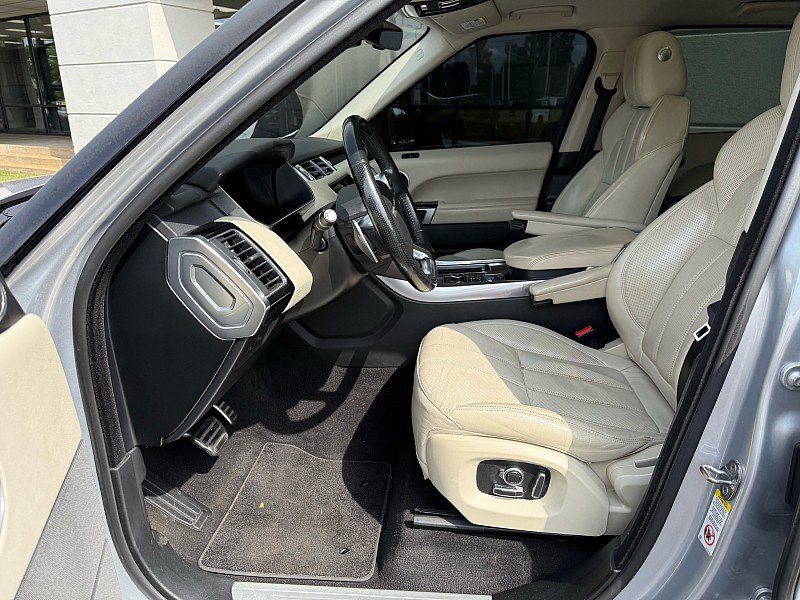 Used 2017 Land Rover Range Rover Sport AWD/4WD image 10
