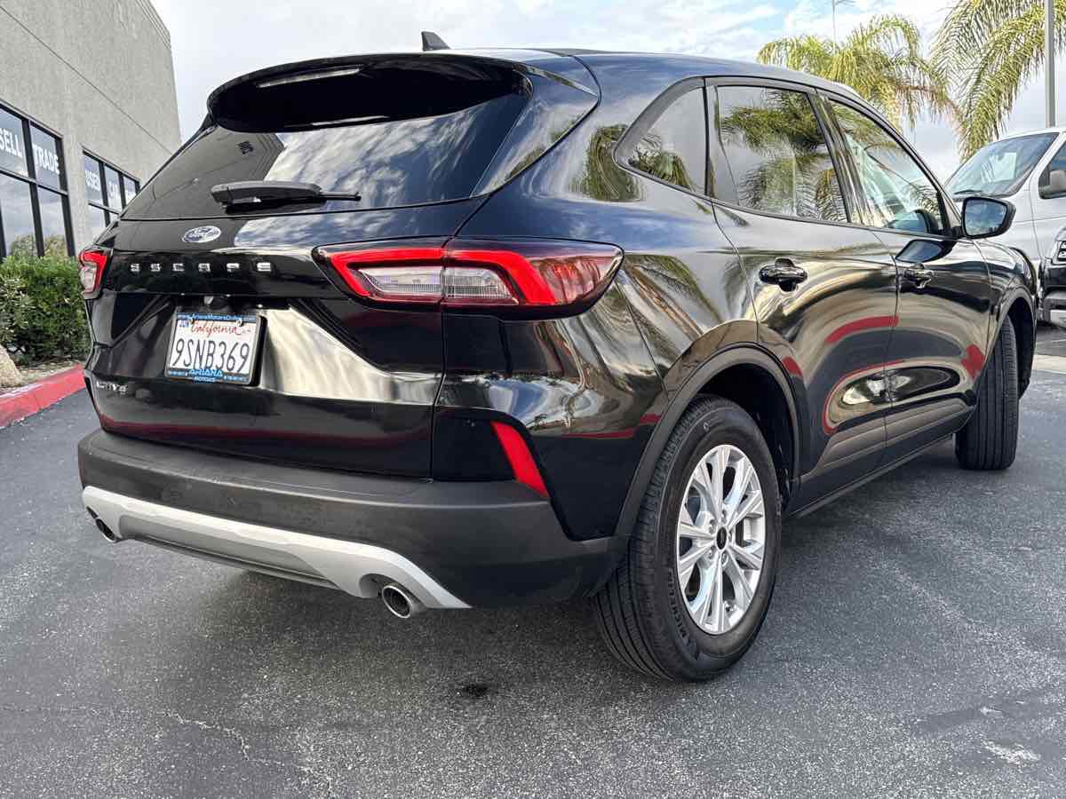 Used 2025 Ford Escape Active image 5