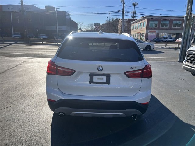 Used 2017 BMW X1 xDrive28i image 7