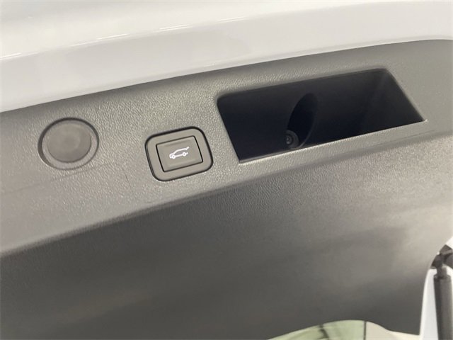 New 2026 GMC Terrain Denali w/ LPO, Floor Liner Package image 16